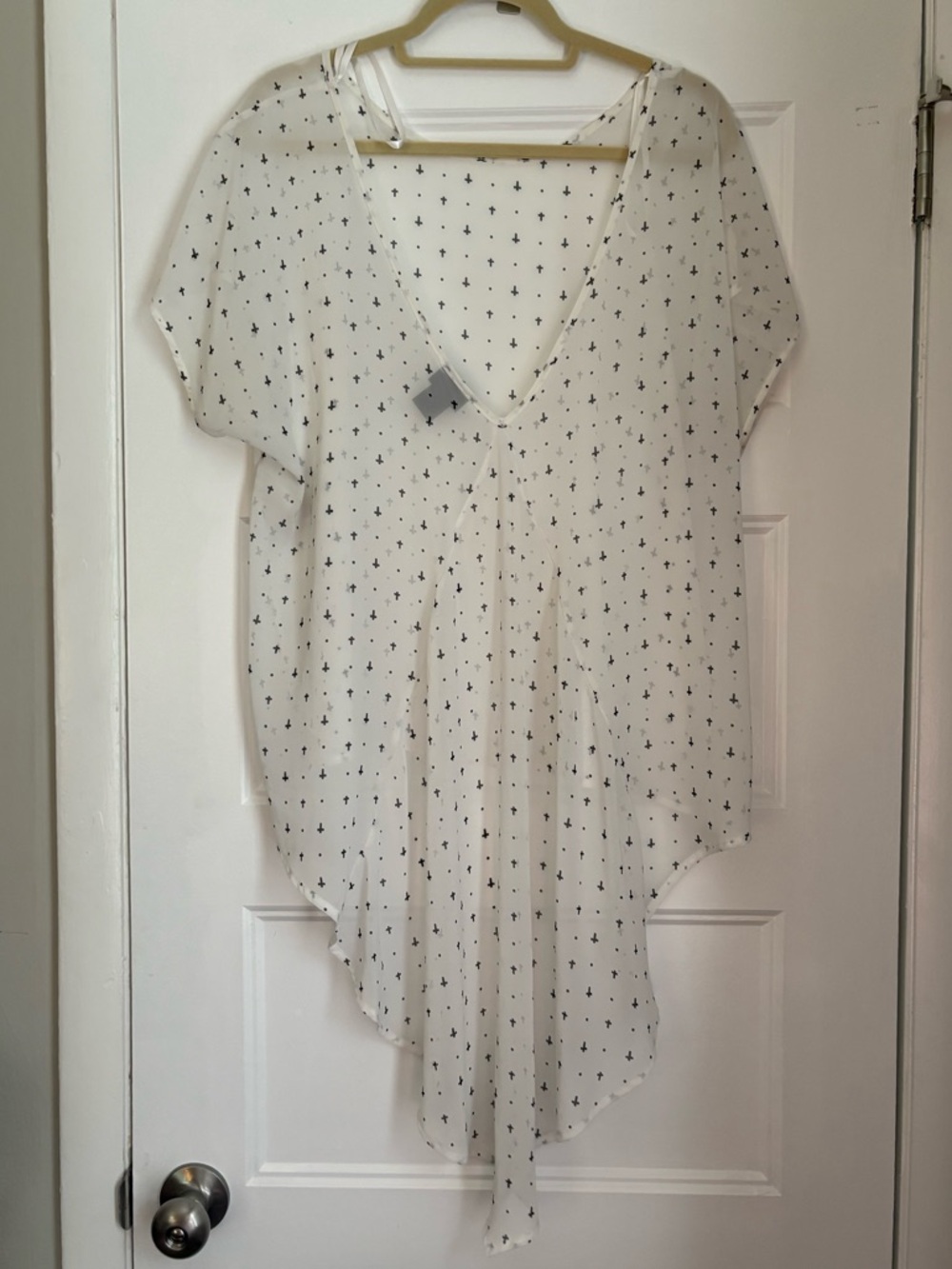 torrid White Sheer High-Low Blouse with Black Cross Print - Picture 3 of 7